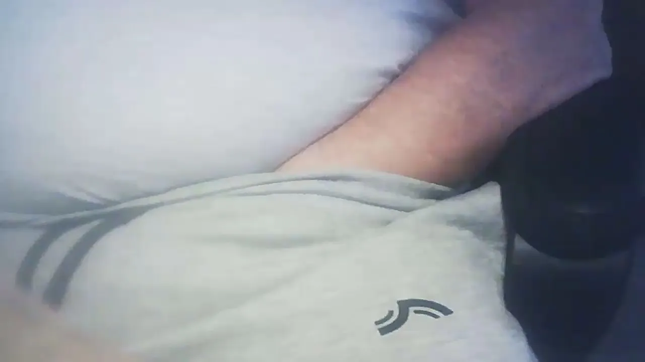 Offline Stoney155 on Cam4