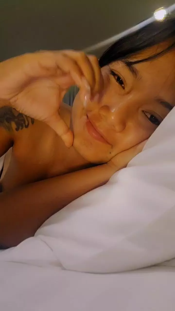 Offline studentthaigirl on Cam4