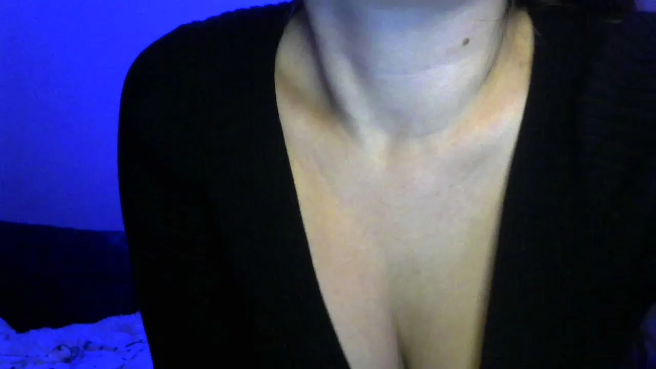 Offline sweeeetcat on Cam4