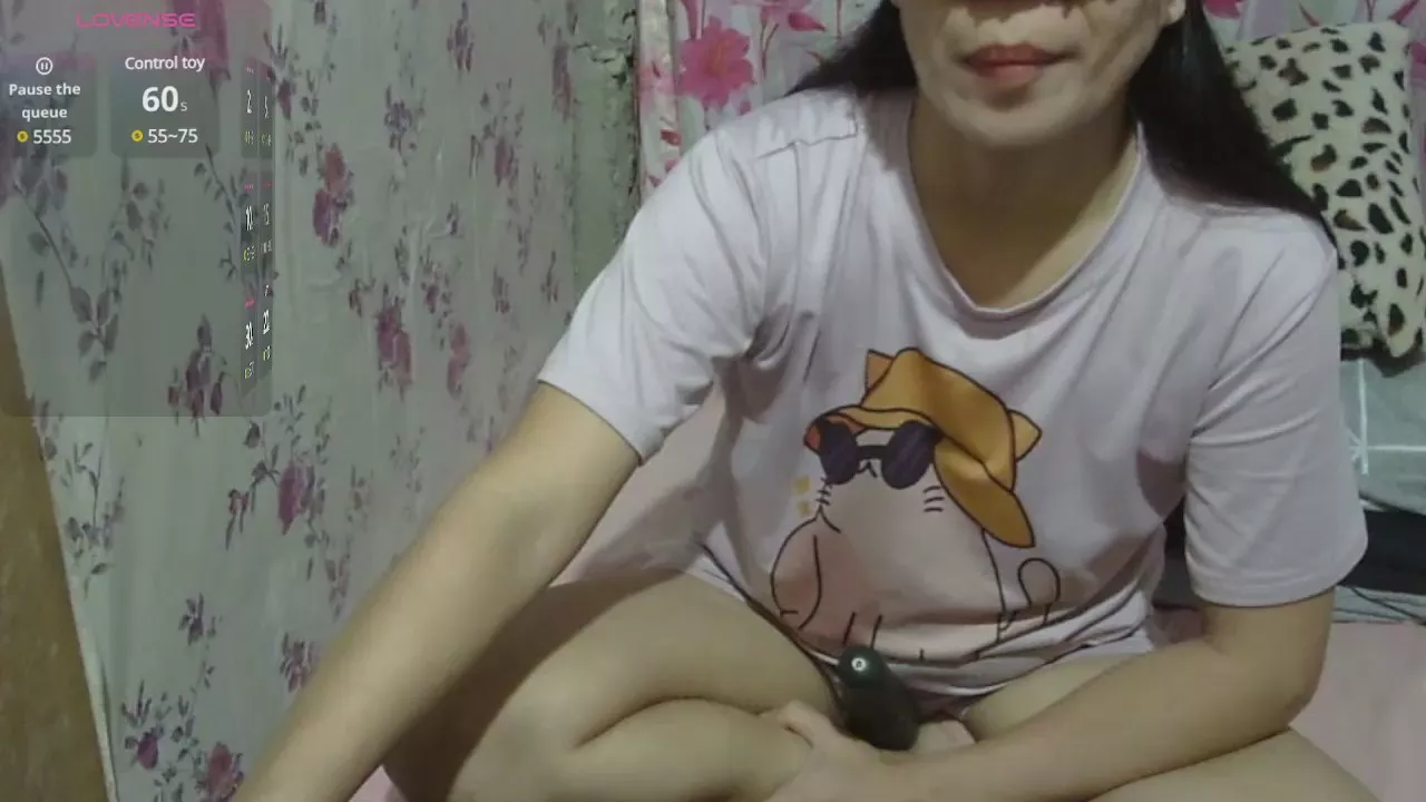 sweet_belle03 on Cam4 