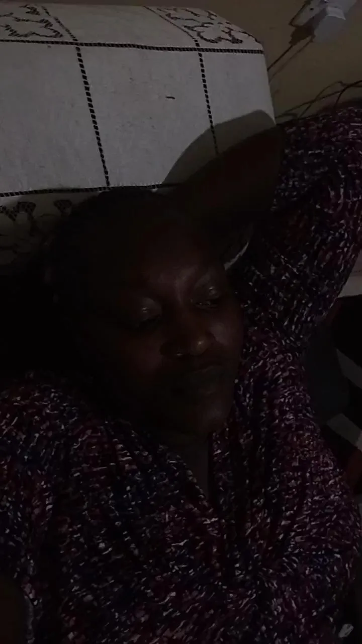 Offline SweetCandie1 on Cam4