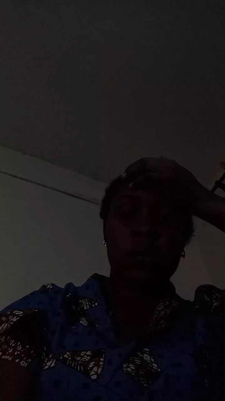 Offline SweetCandie1 on Cam4