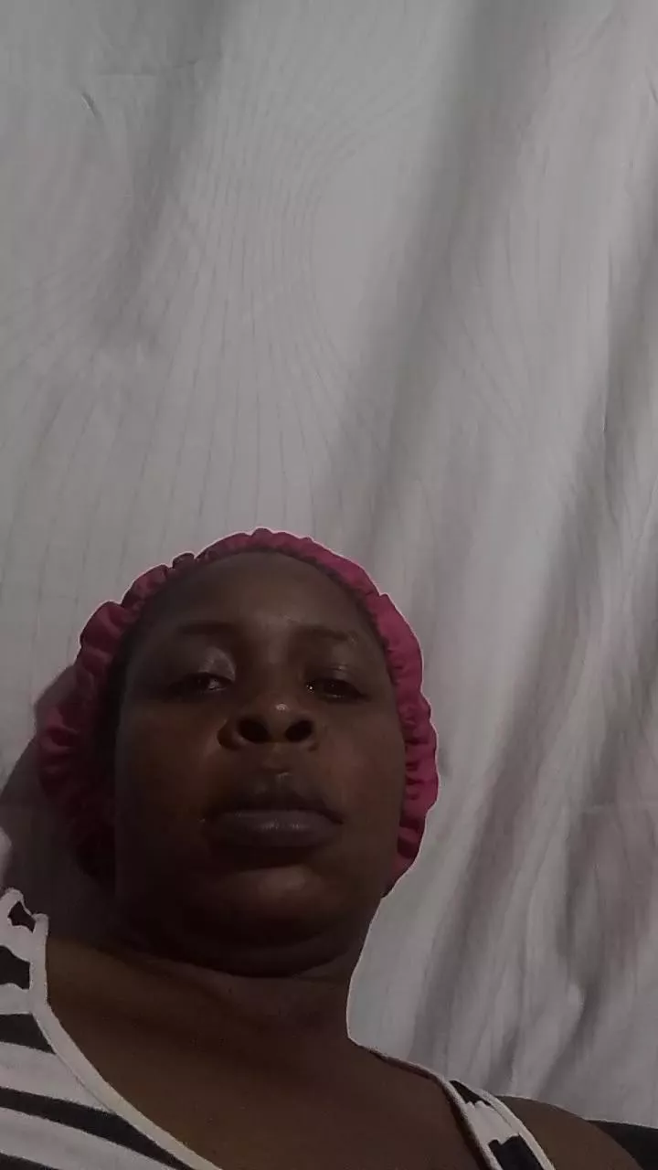 Offline SweetCandie1 on Cam4