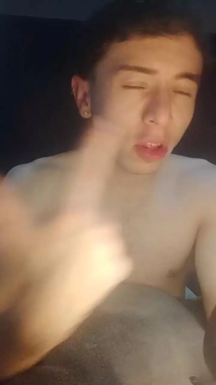 Offline Sweetie_david on Cam4