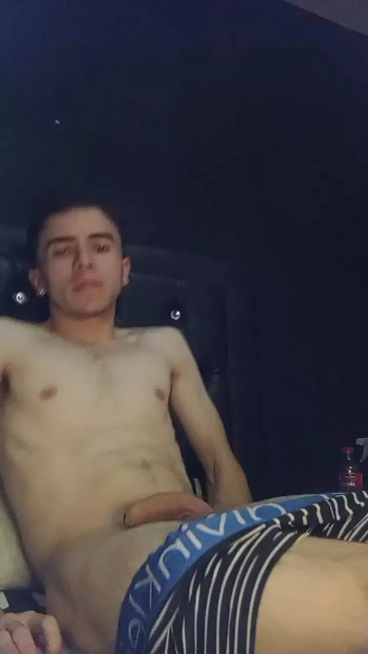 Offline Sweetie_david on Cam4