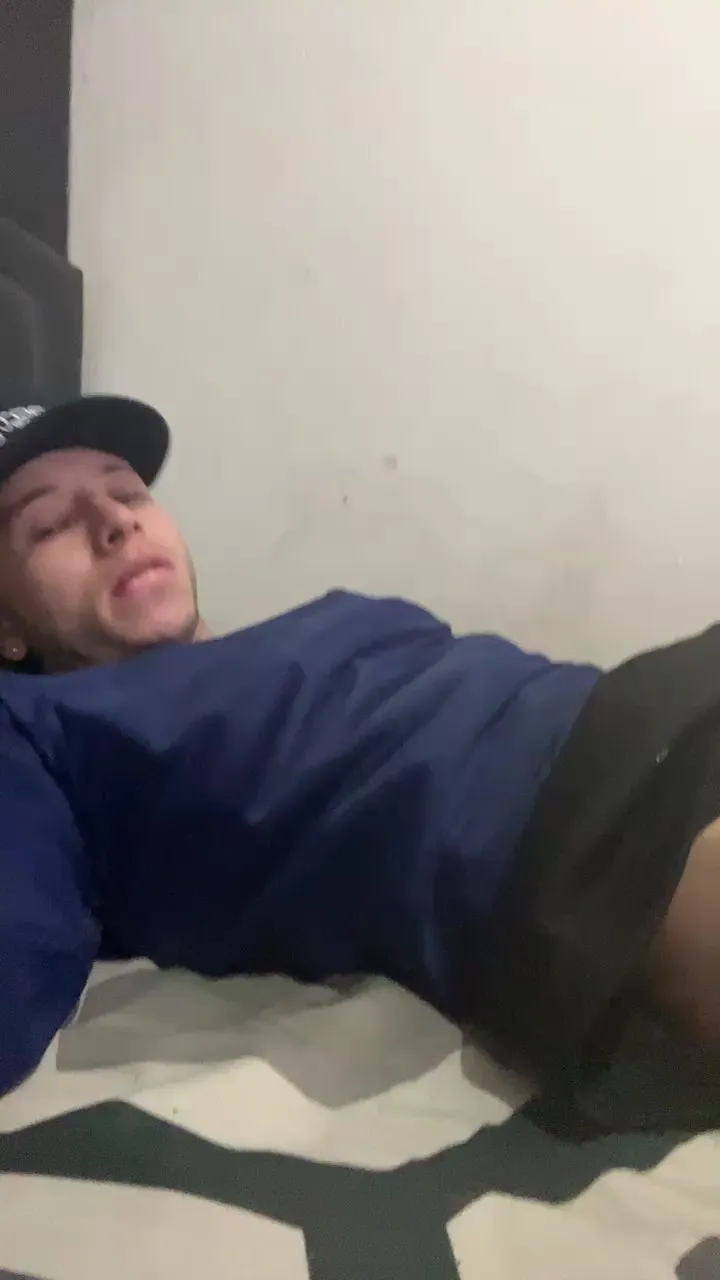 Offline Sweetie_david on Cam4