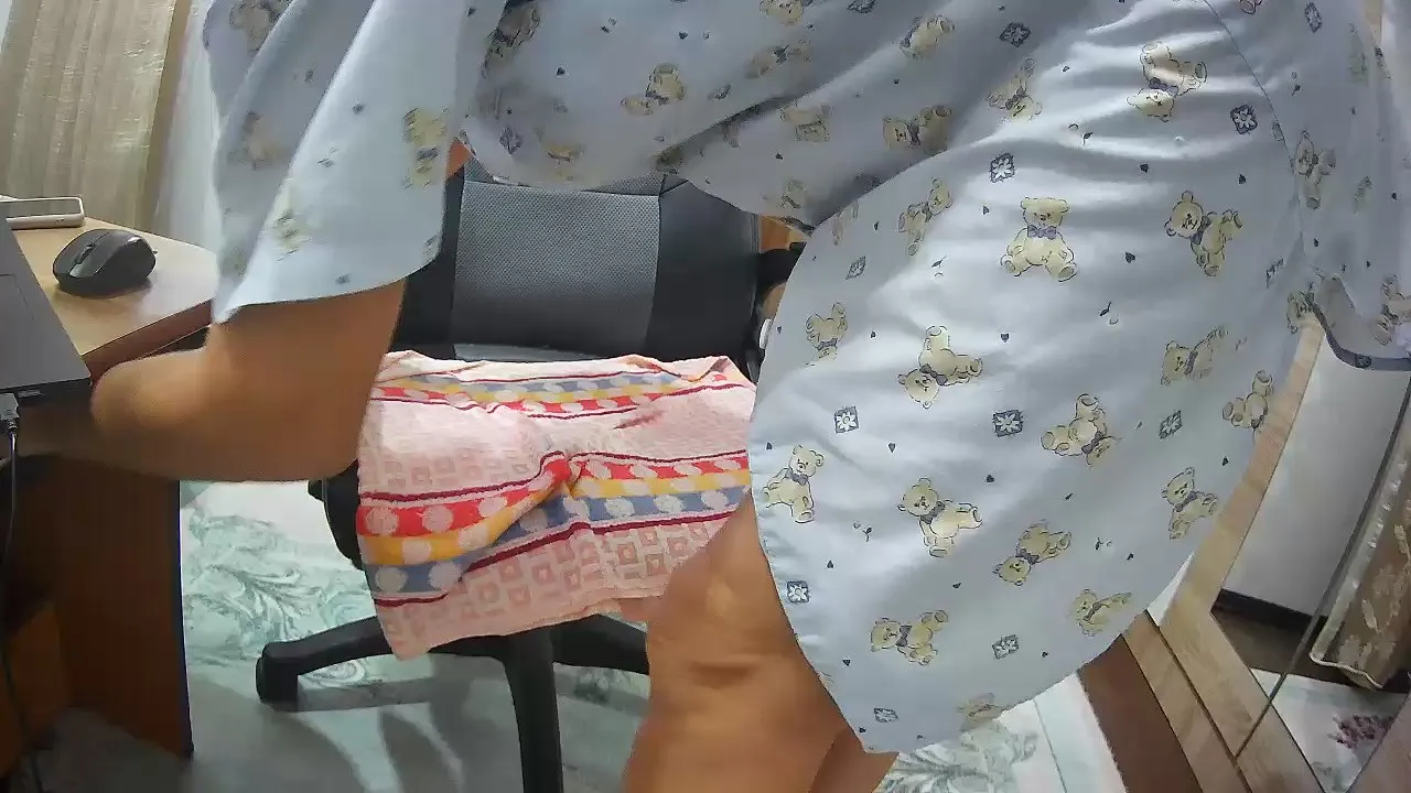 Offline sweetmadame1 on Cam4