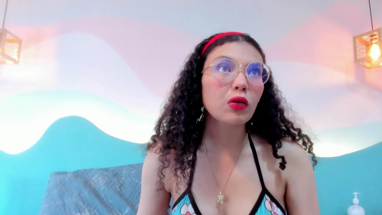 Offline SweetStarr_ on Cam4