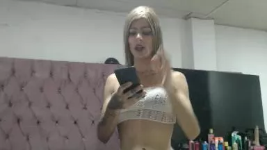 Offline sweetsx24 on Cam4