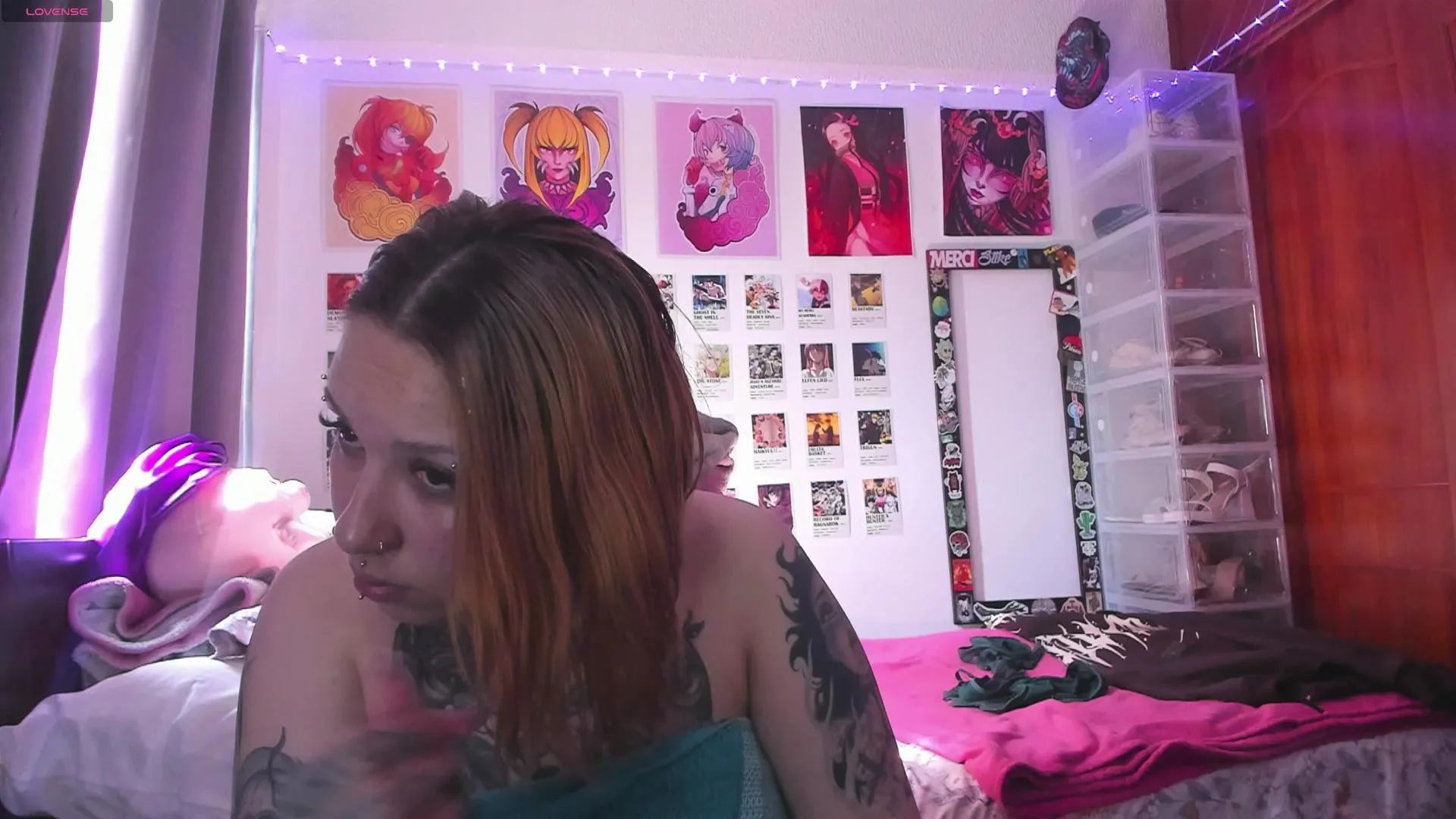 Offline sweett_angeel on Cam4