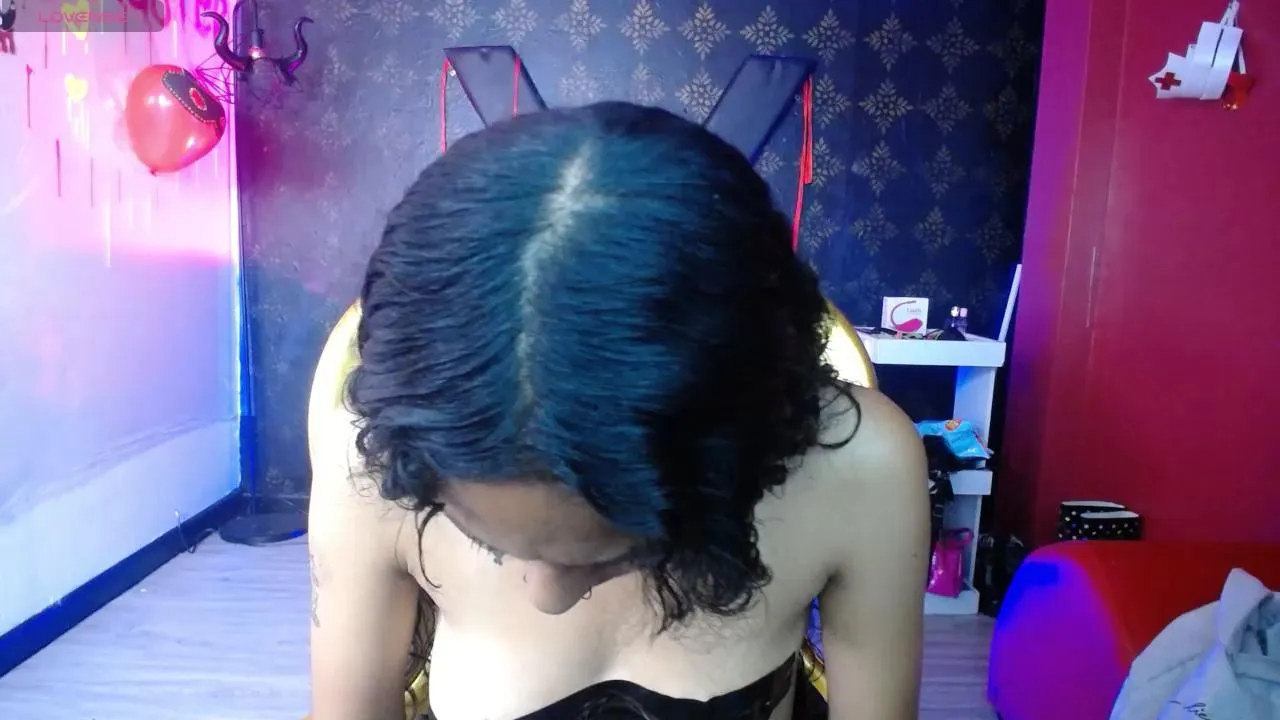 Offline Sweett_pleasure on Cam4