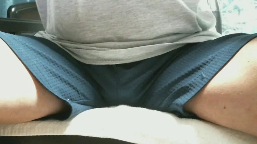 Offline takeshi6422 on Cam4