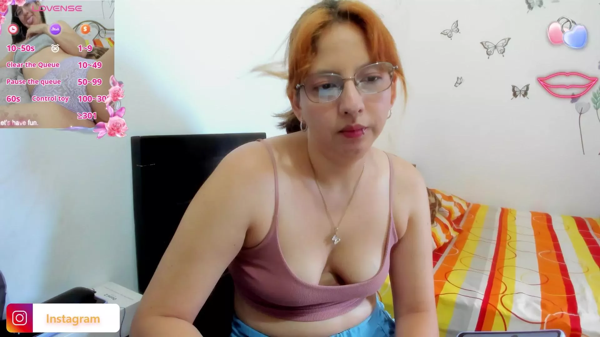 Offline talia_tovar on Cam4