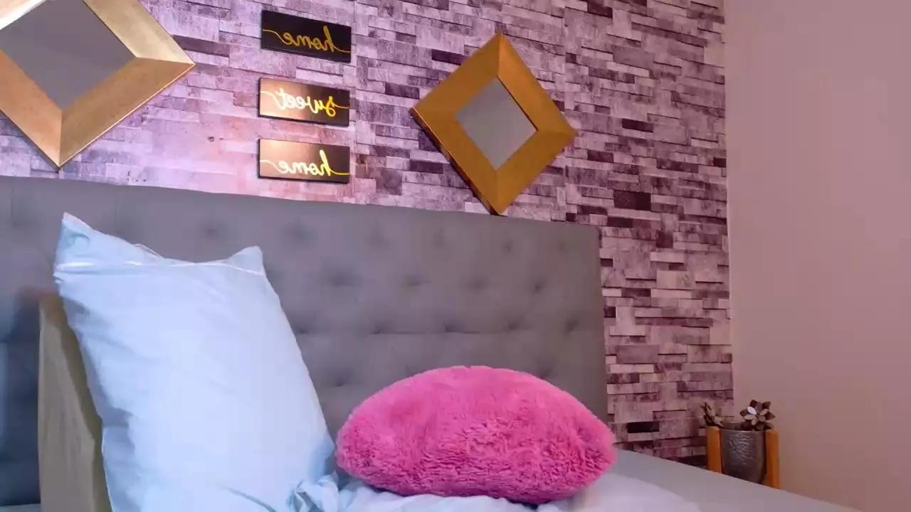 Freechat Tamara_Collinss on Cam4