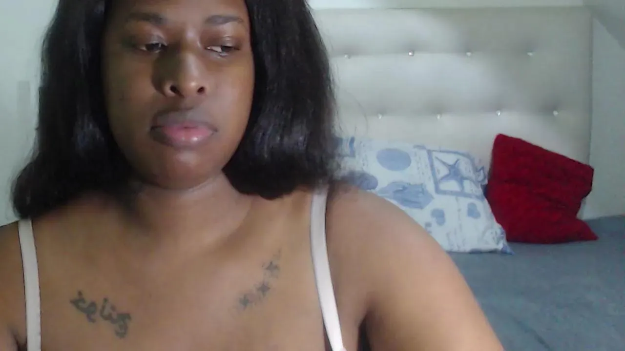 Offline TamaraSiens on Cam4