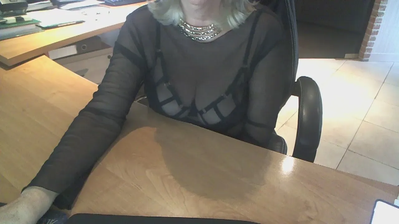 tammy4camfun on Cam4 