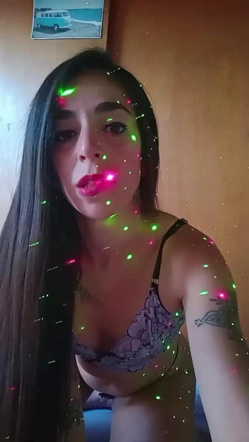 tanafit from Cam4