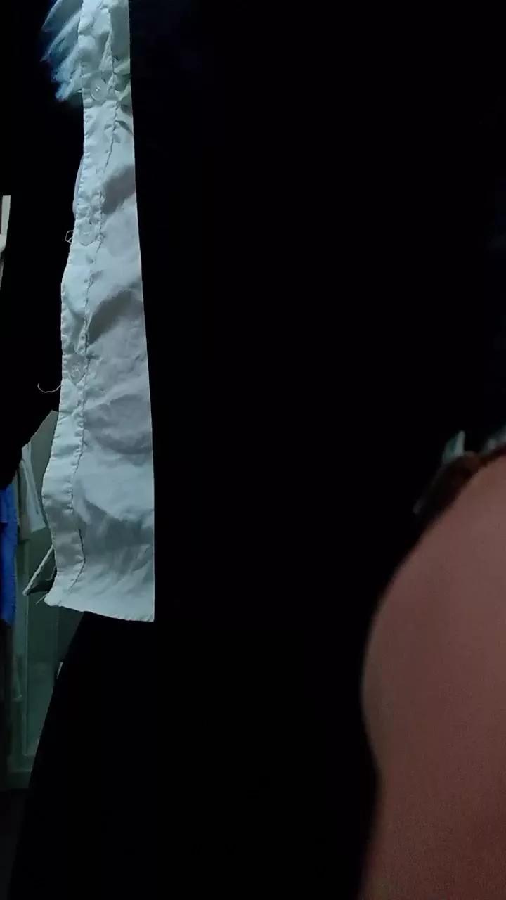 TaraTrav33 from Cam4