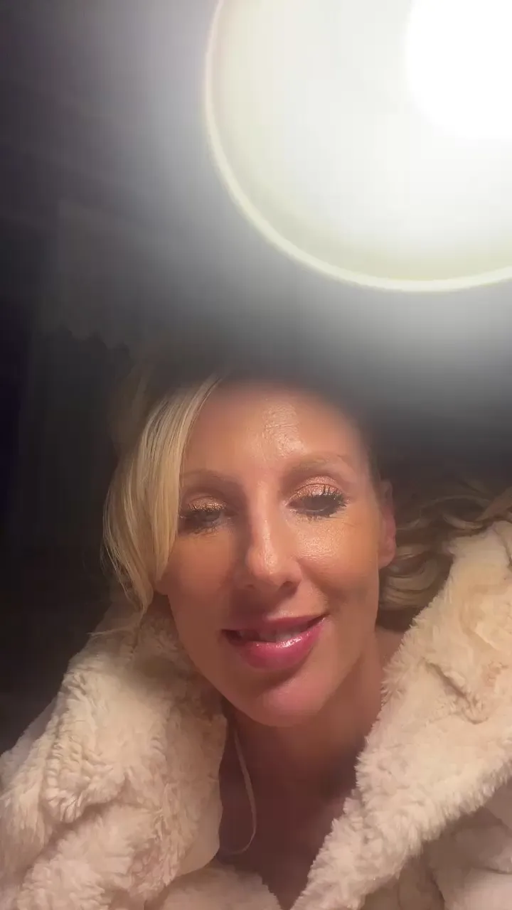 Offline TatianaRose2222 on Cam4