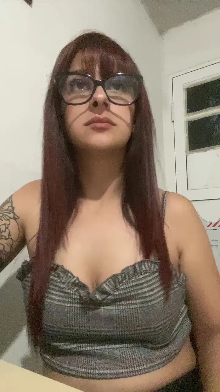 Offline Taurina_azz on Cam4