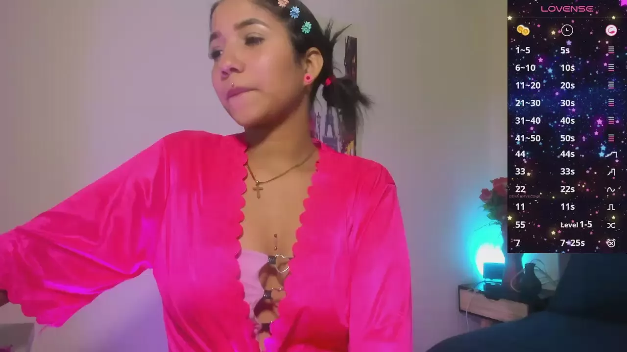 Freechat taylor_leei on Cam4