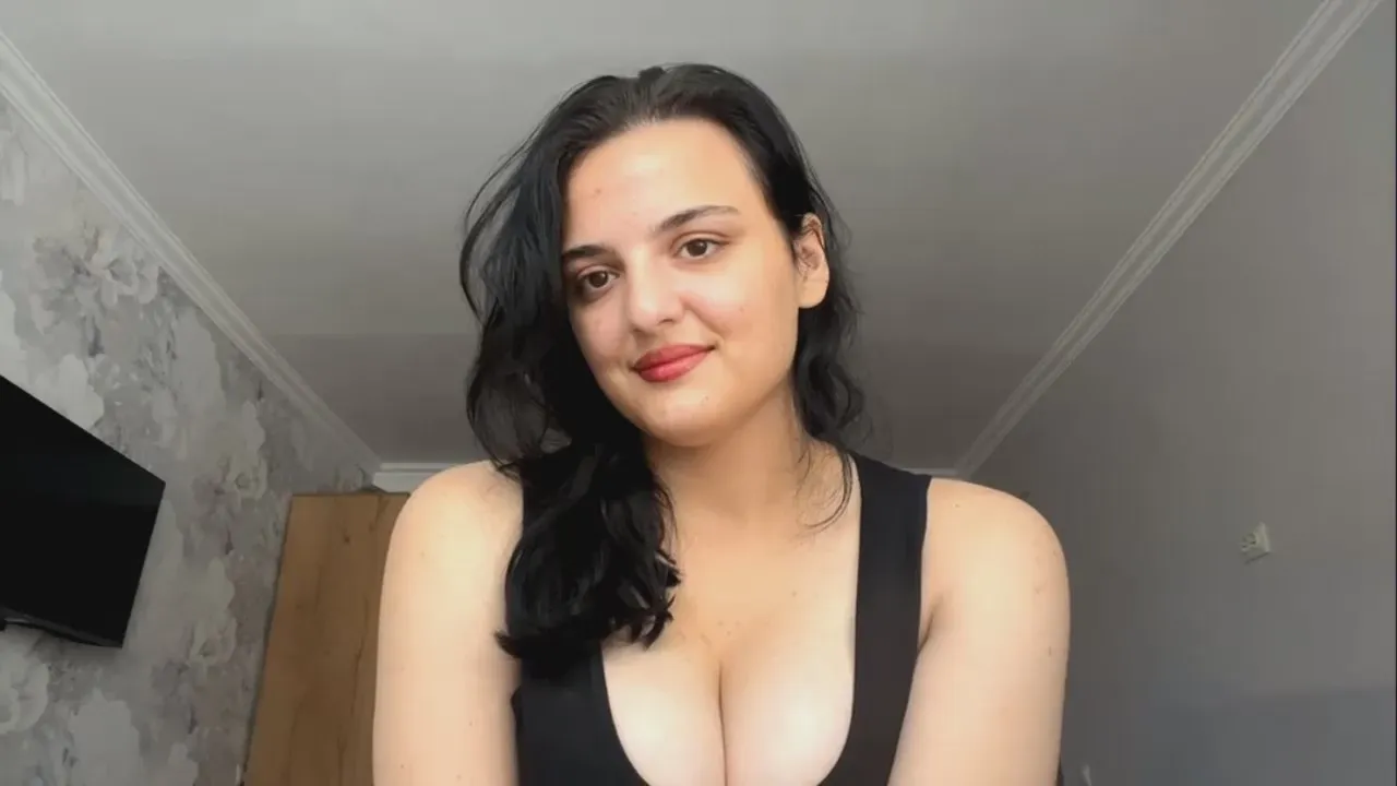 Offline TeenaHulstine on Cam4