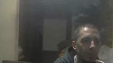 Offline Tevuelolacabeza on Cam4