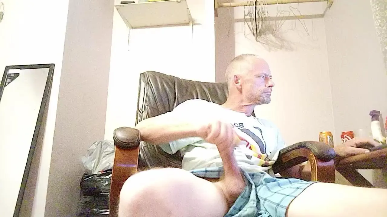 Offline Texasbestest on Cam4