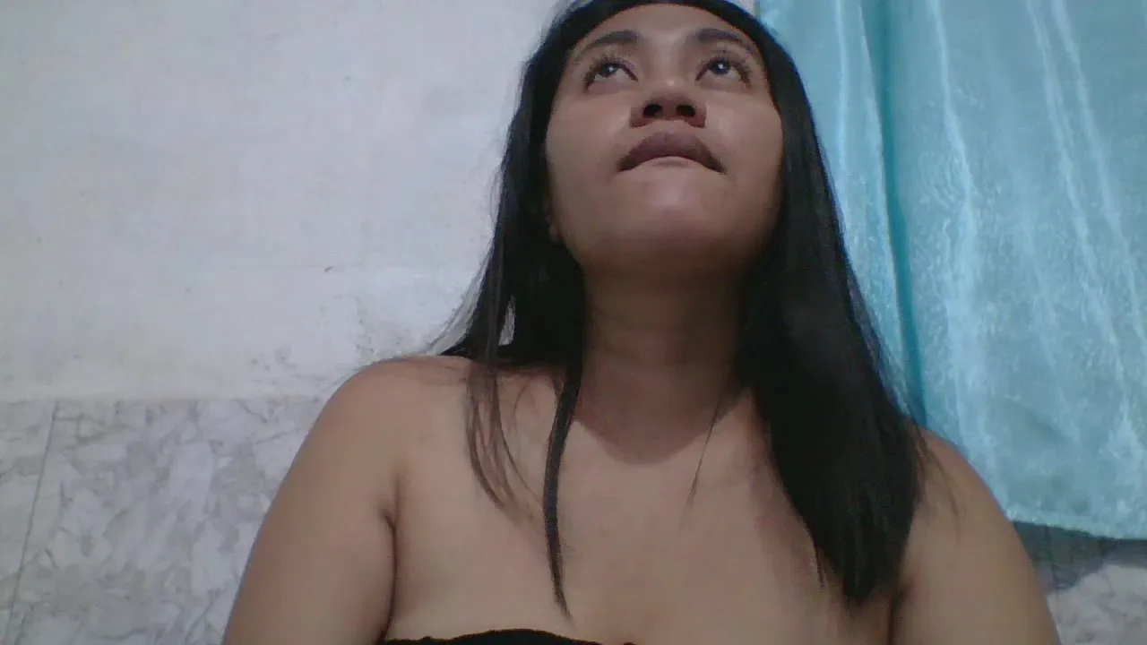 Freechat Theabelle on Cam4