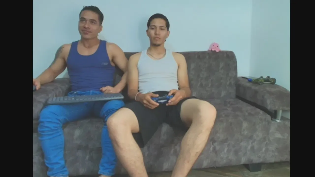 thebadboys01 — Freechat on Cam4