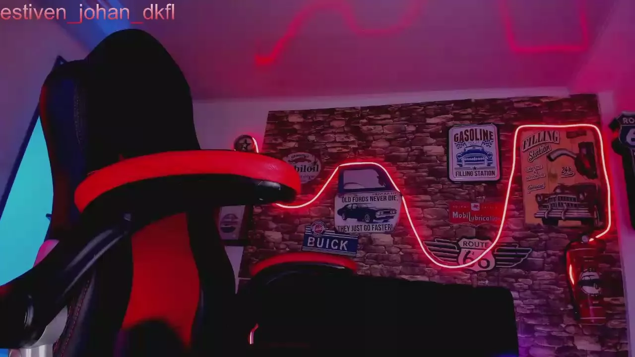 Offline thebeastmaster on Cam4