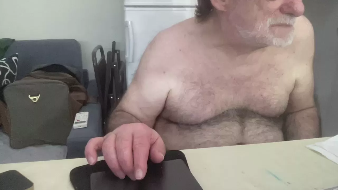 Offline thecoackarl on Cam4