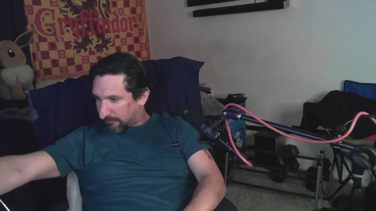 Offline TheDevilPup75 on Cam4