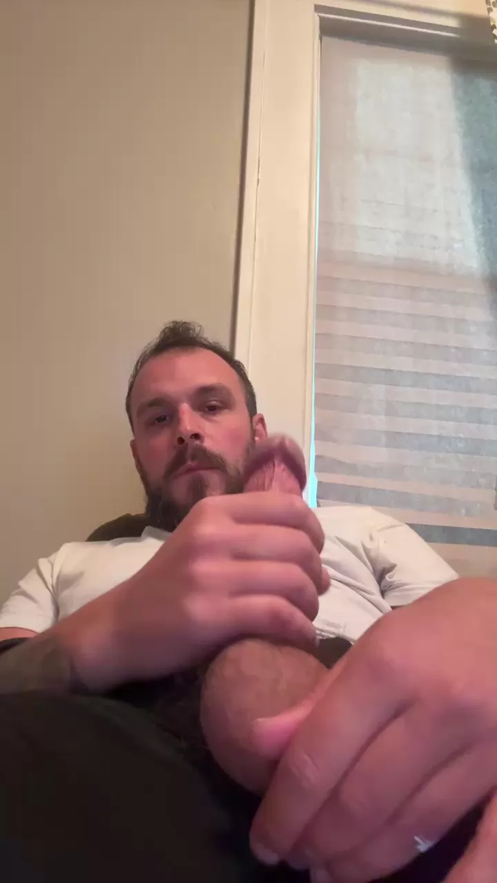 Offline theitalianstal5 on Cam4