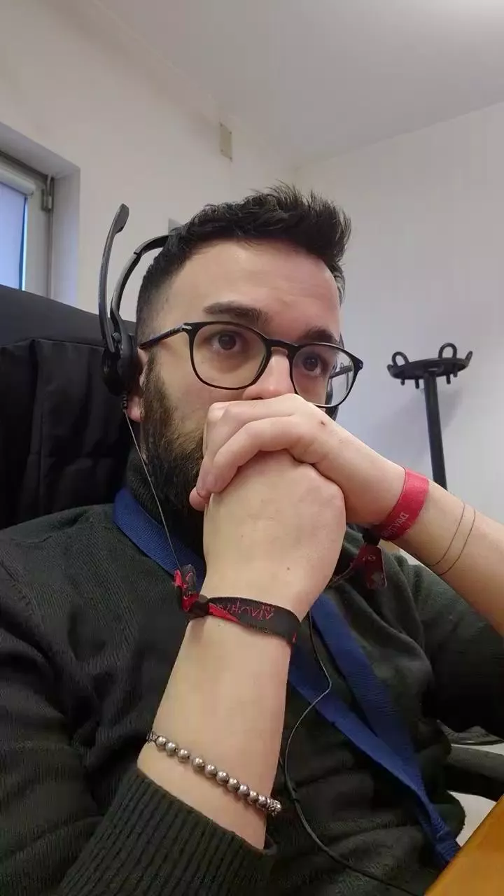 Offline Thinker_49 on Cam4