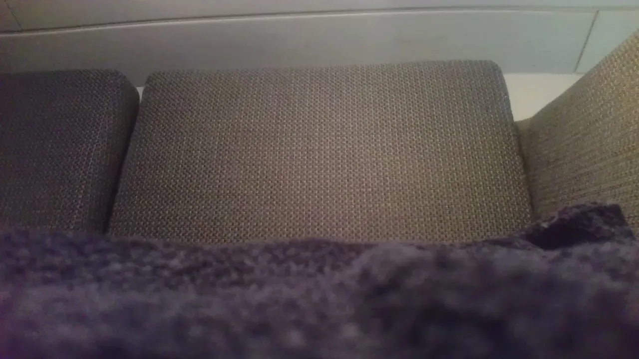 Offline thom8 on Cam4