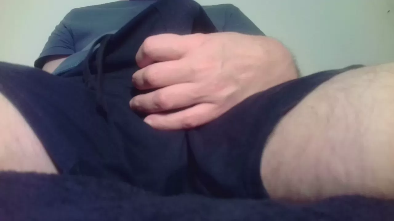 Offline thom8 on Cam4