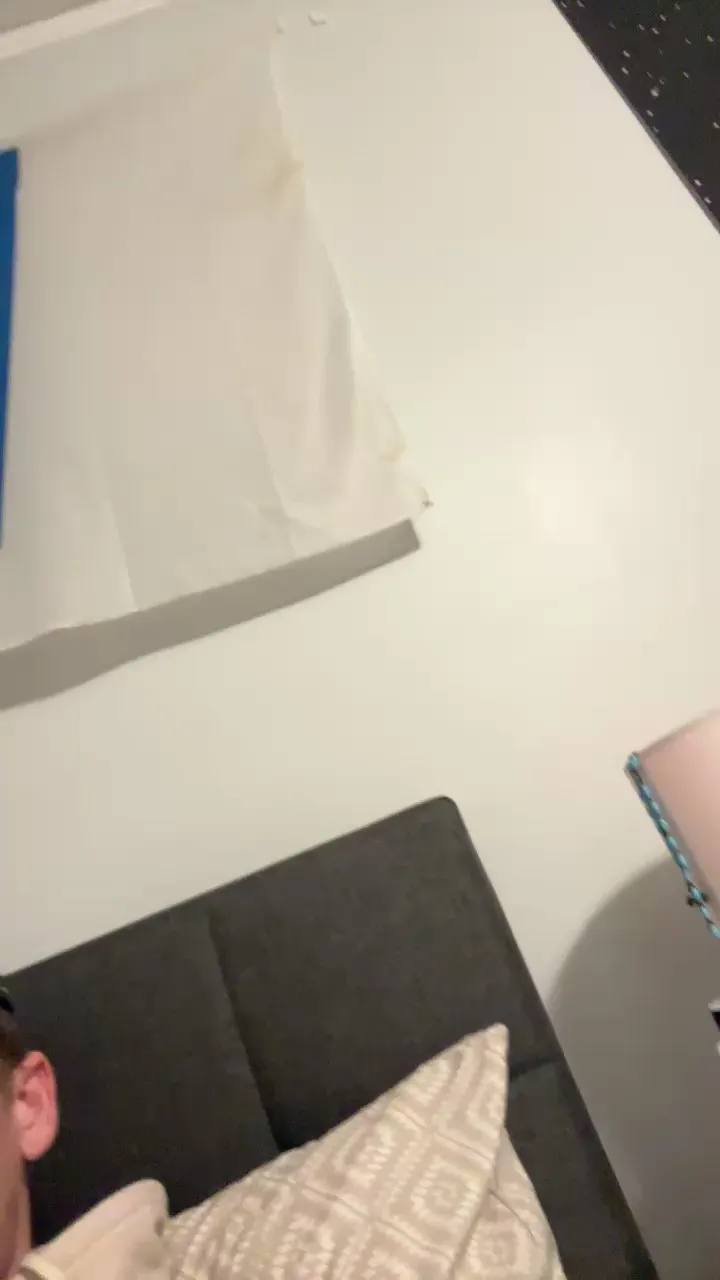 Offline thorshammer999 on Cam4