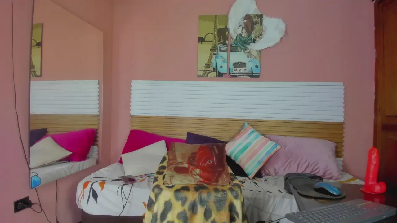 Offline Tiffannydoll99 on Cam4