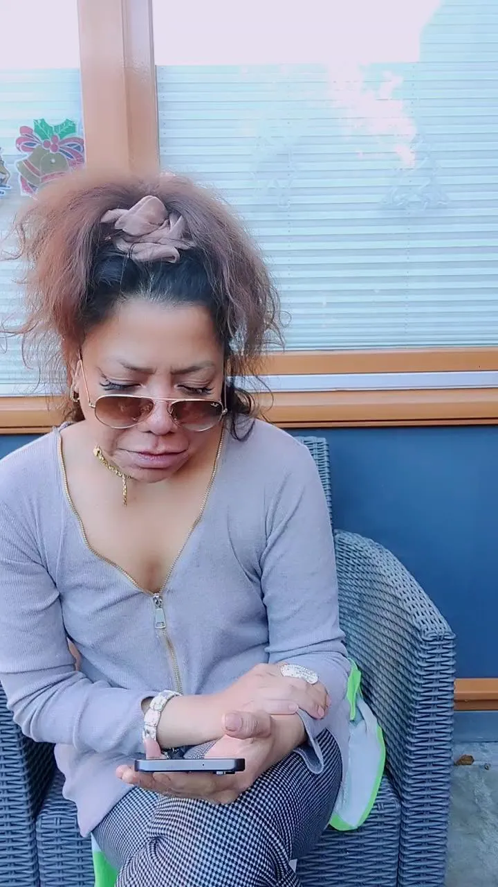 Freechat Tikie4u on Cam4