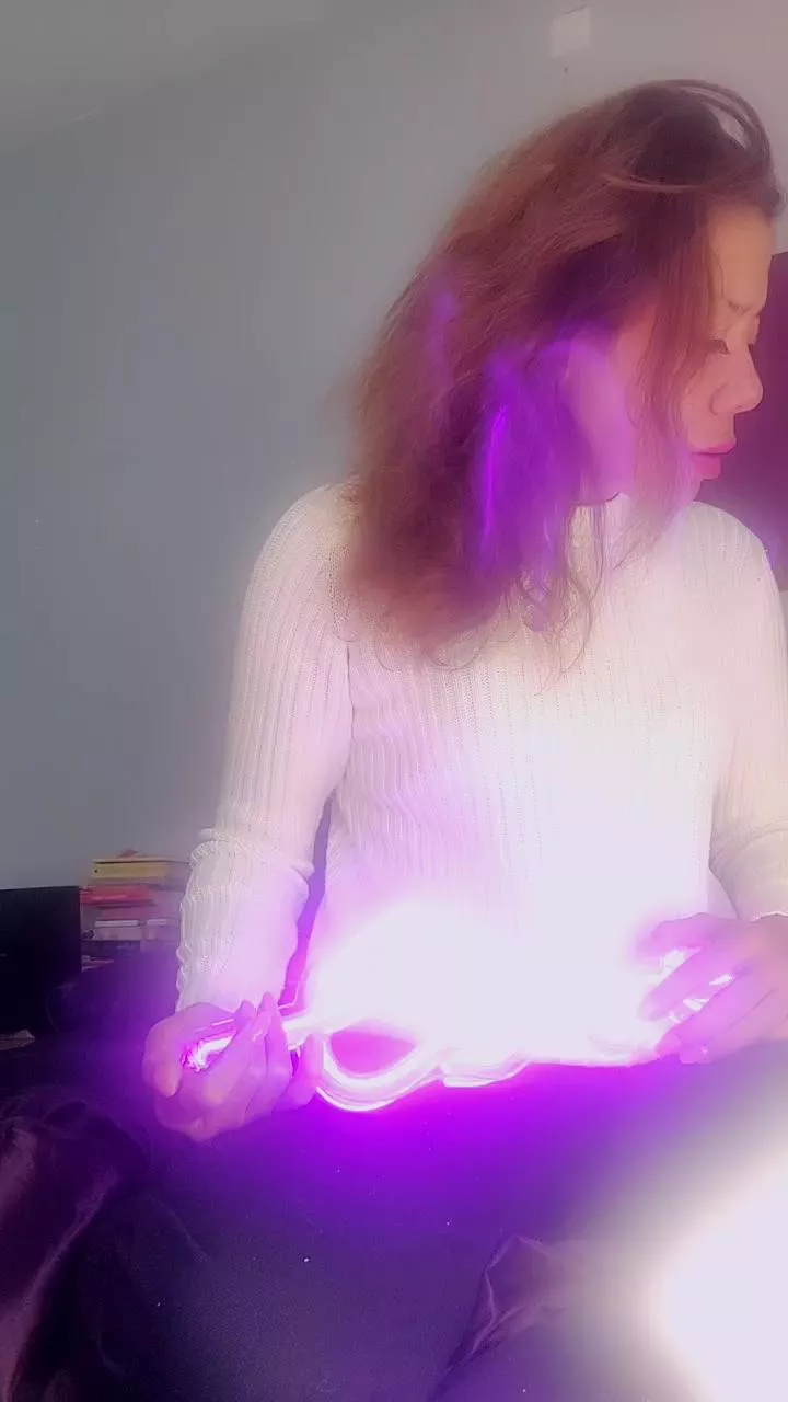 Freechat Tikie4u on Cam4