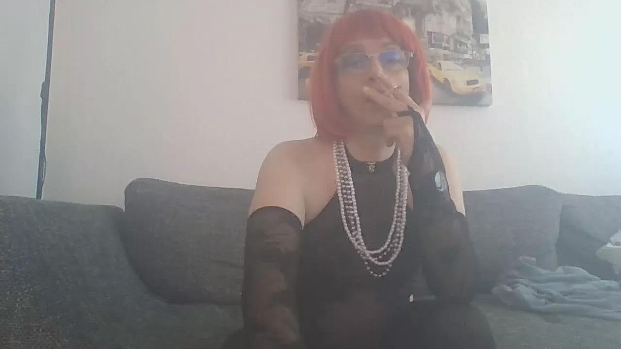 tittytravis from Cam4