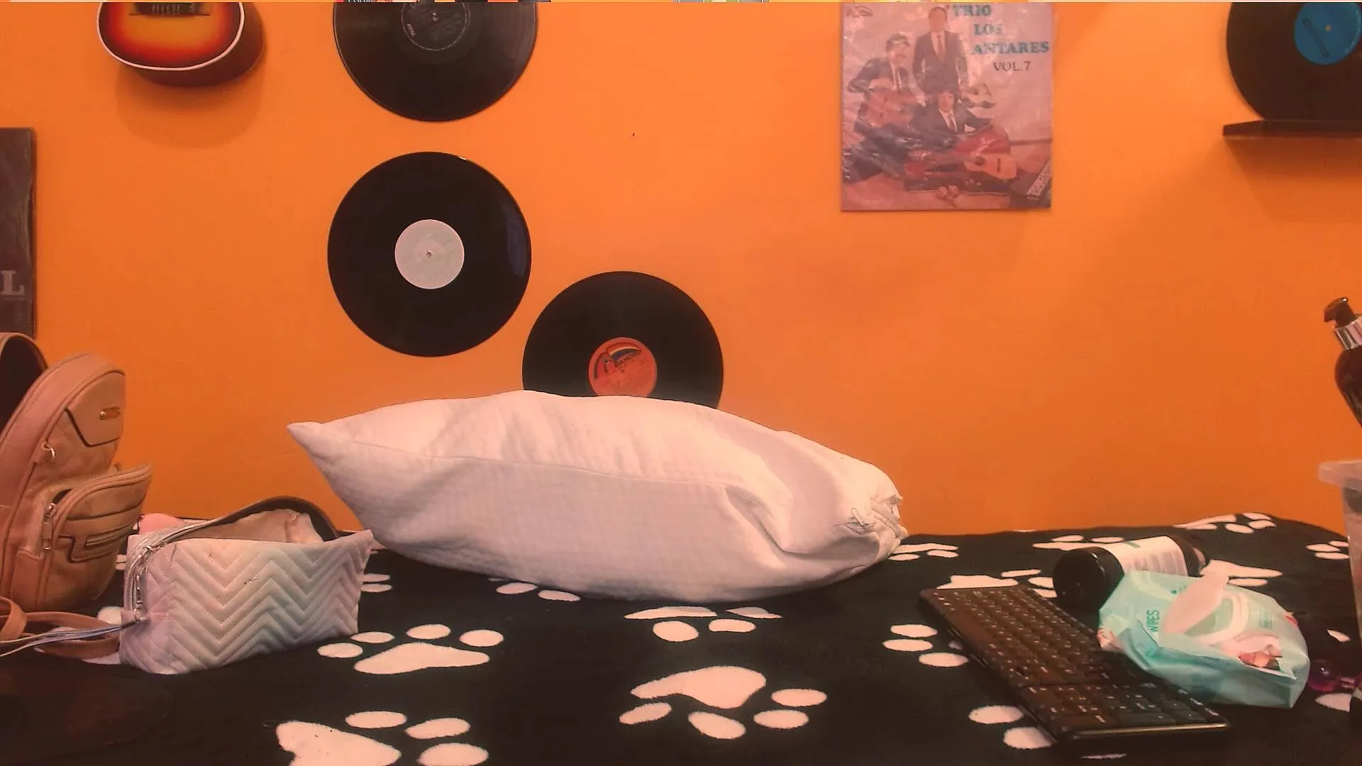 Offline todayangel18 on Cam4