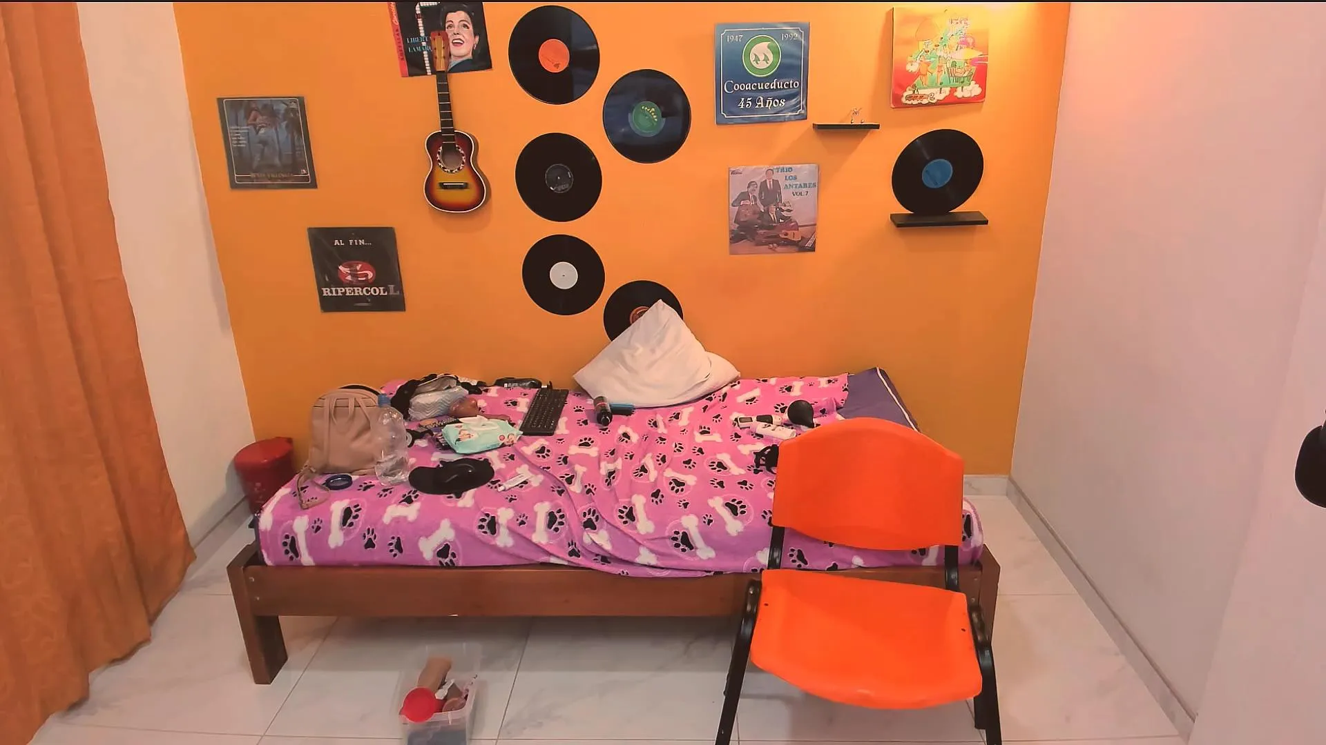 Offline todayangel18 on Cam4