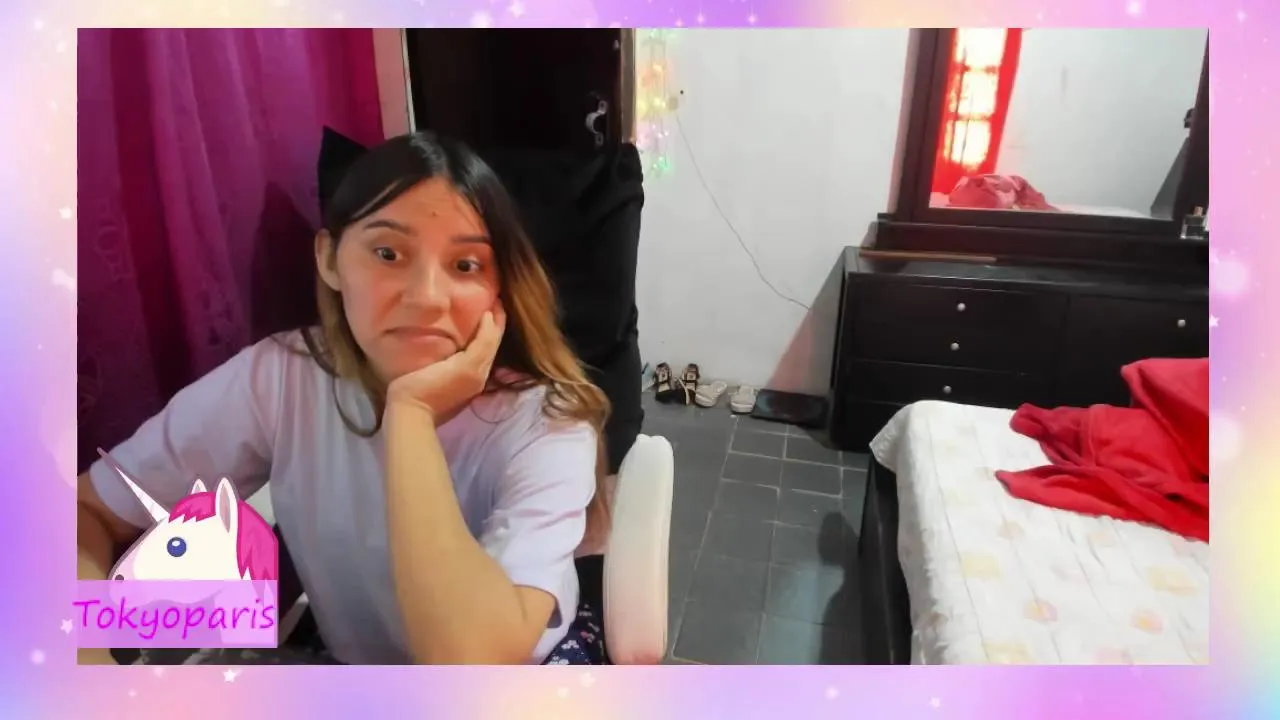 Offline tokyoparis on Cam4