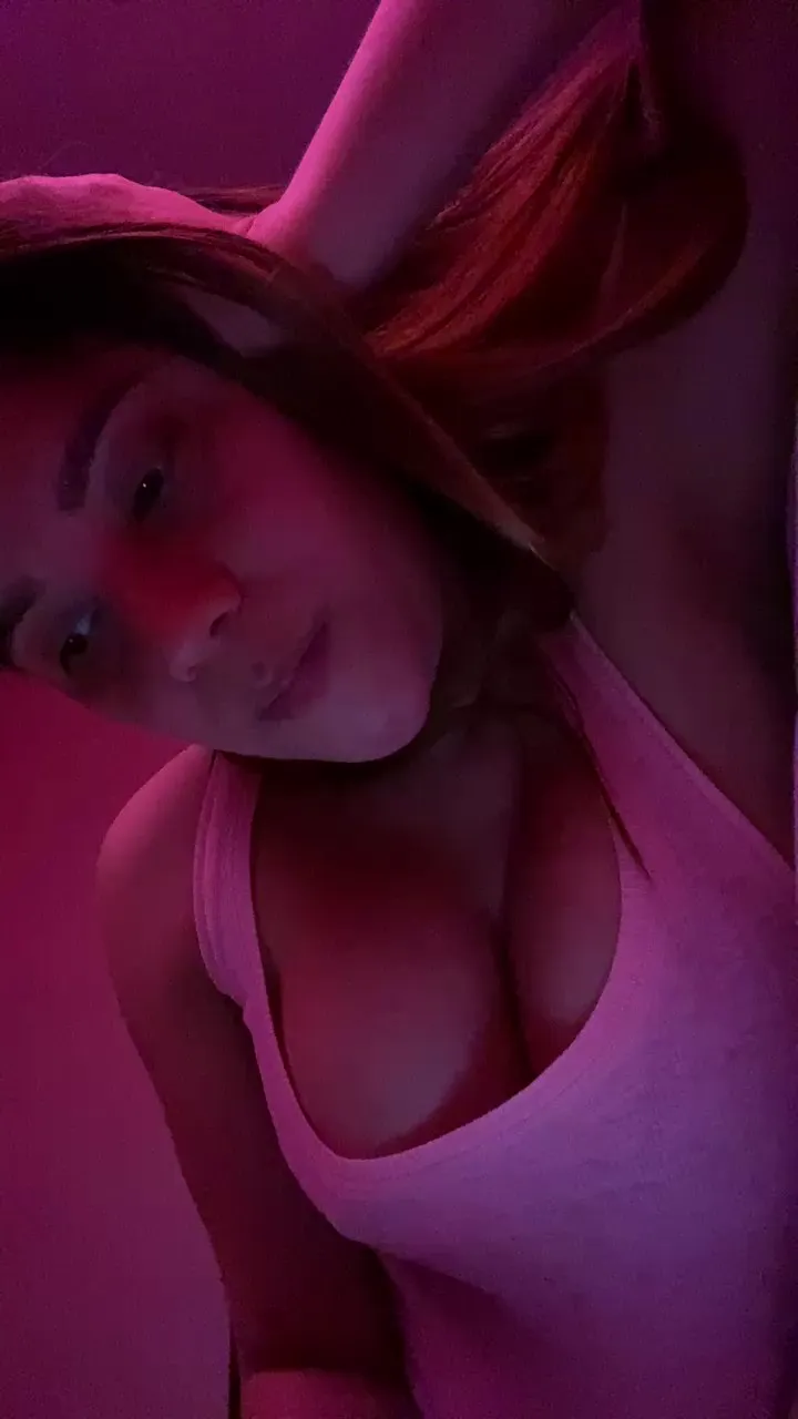 Offline tokyoparis on Cam4