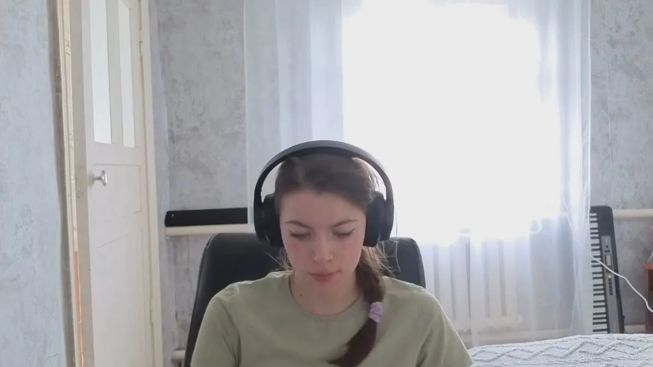 Offline TonyaNatiello on Cam4