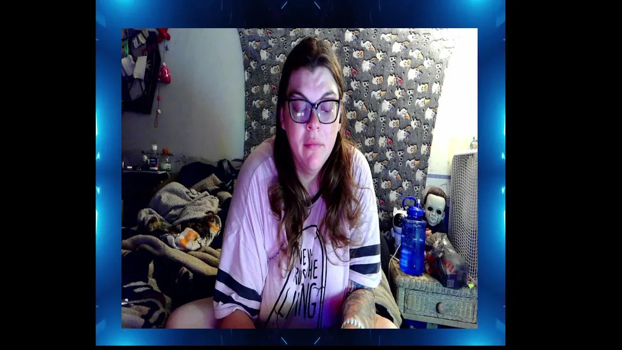 Offline Toxiclove01 on Cam4