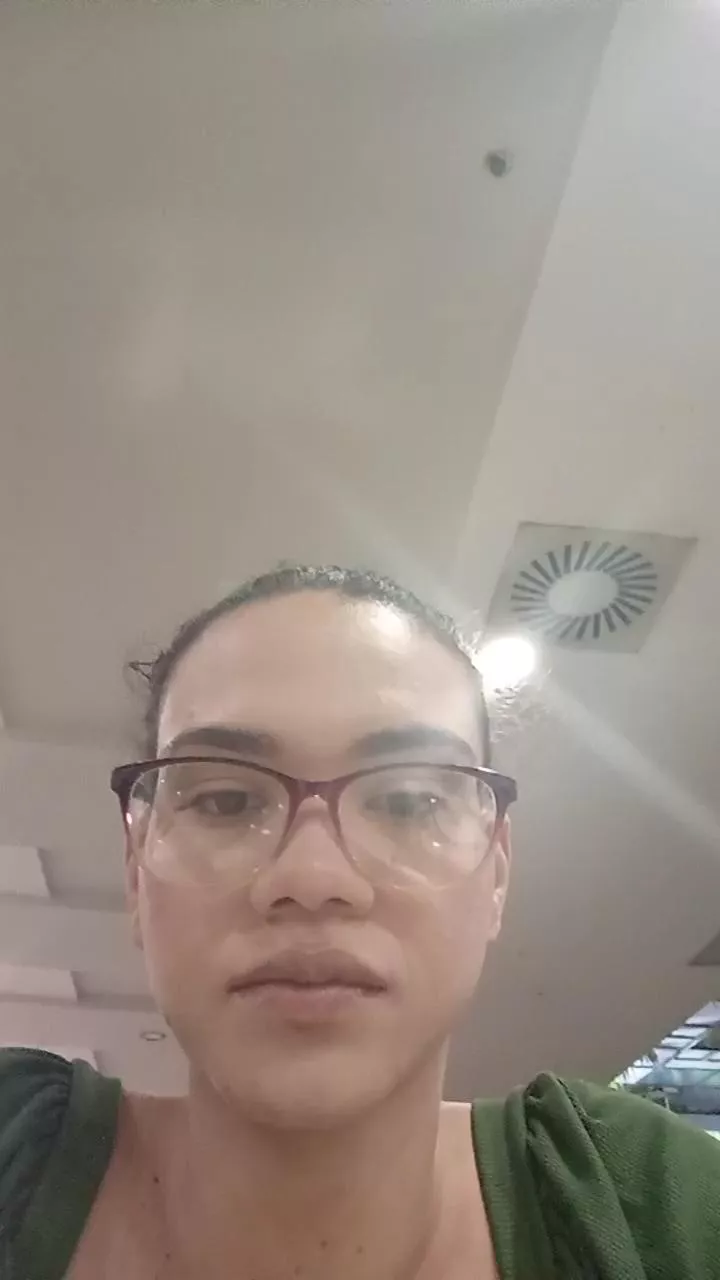 Freechat Transputinha83 on Cam4