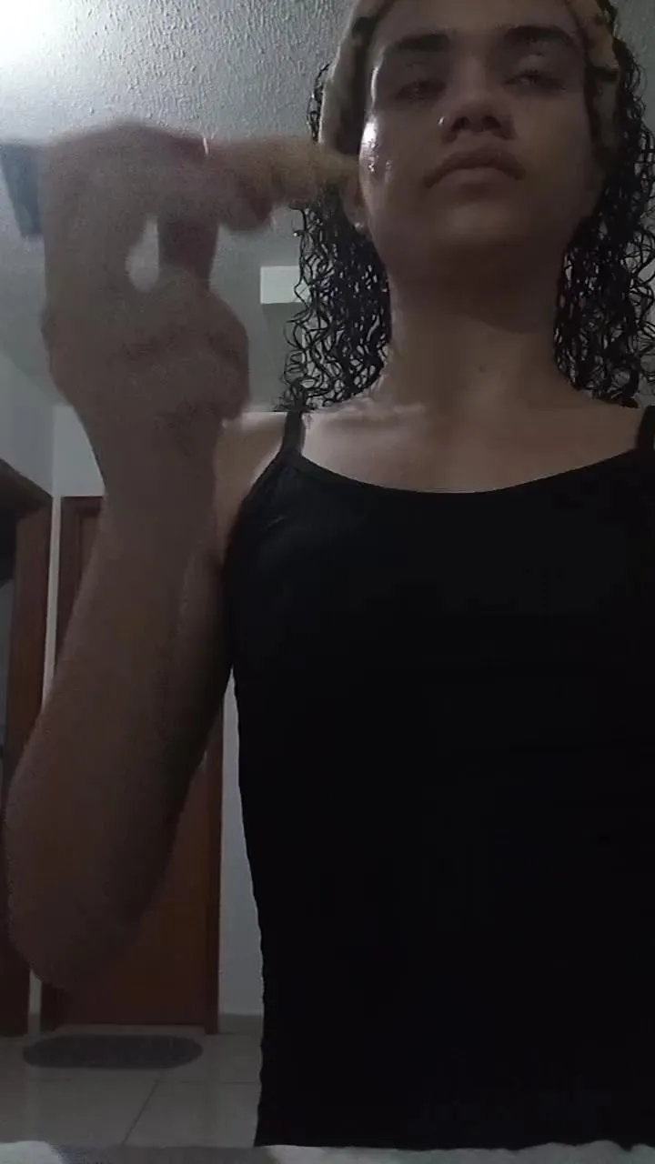 Freechat Transputinha83 on Cam4